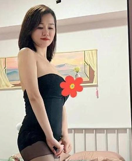 丰台黑丝情趣妹子