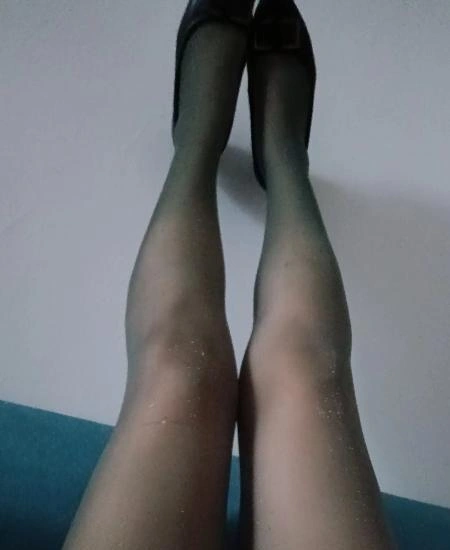 兼职巨灯姐