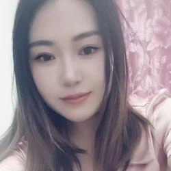 彝族温柔小姐姐-小黄书