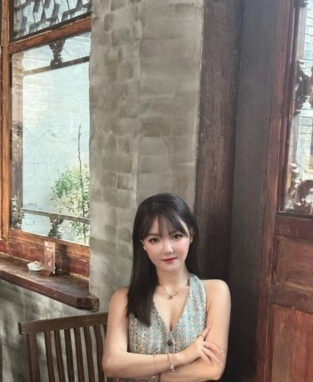 热情温柔颜值妹子